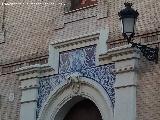 Edificio de la Residencia Universitaria Perpetuo Socorro. Azulejos