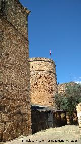 Castillo de los Guzmanes. Torre Circular Este. 