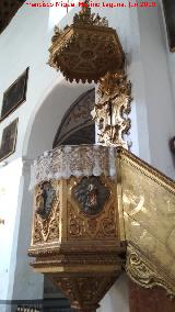 Iglesia de San Pedro y San Pablo. Interior. Plpito