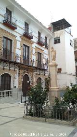 Plaza Arco de la Magdalena. 