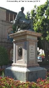 Monumento al Cardenal Belluga. 