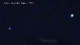 Saturno. J�piter a la izquierda y Saturno a la derecha. Los Villares