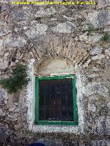 Casera del Conde. Arco de ventana