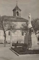Monumento a San Juan de la Cruz. Foto antigua