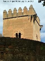 Alhambra. Torre de los Picos. Desde la Puerta de Hierro