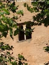 Alhambra. Torre de las Infantas. Ventana con parteluz