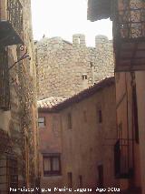 Murallas de Albarracn. Torren circular del recinto interno en la Plaza de la Comunidad