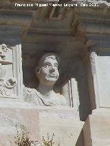 Iglesia de Santa Mara. Busto