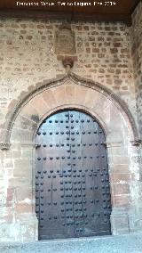 Iglesia de San Miguel. Puerta lateral