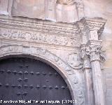 Iglesia de San Miguel. Detalle de portada principal