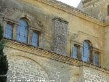 Catedral de Baeza. Fachada Principal. Ventanas