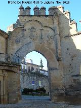 Arco de Villalar y Puerta de Jan. Puerta de Jan