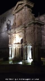 Fuente de Santa Mara. De noche