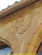 Palacio fortaleza de los Snchez Valenzuela. Escudo del patio