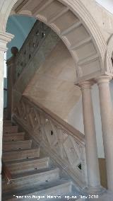 Palacio fortaleza de los Snchez Valenzuela. Escaleras del patio