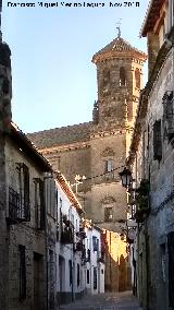 Capilla de San Juan Evangelista. Desde la Calle Conde Romanones