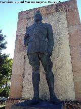 Monumento al Comandante Don Pablo Arredondo Acua. Estatua