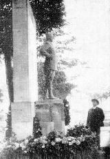 Monumento al Comandante Don Pablo Arredondo Acua. Foto antigua