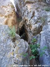 Pinturas rupestres de la Pea del Gorrin V. Cueva