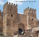 Castillo de Baos de la Encina. Puerta principal