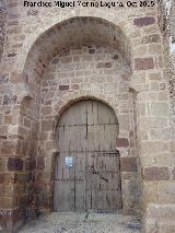 Castillo de Baos de la Encina. Puerta principal