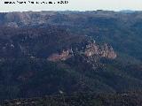 Paredes rocosas del Calar de Pea Rubia. 