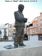 Monumento al Cronista Pepe Pascual. 