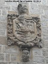 Casa de la Calle Feria n 13. Escudo izquierdo