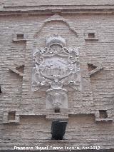 Casa del Conde Pinofiel. Escudo derecho