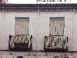 Antigua Escuela de Los Marines. Alero y balcones