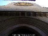Iglesia de Santiago. Portada y rosetn