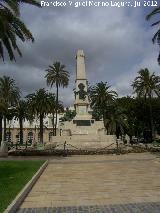 Monumento a los Hroes de Cavite y Santiago de Cuba. 