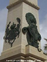 Monumento a los Hroes de Cavite y Santiago de Cuba. 