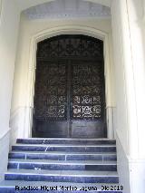 Puerta. Hospital de los Marqueses de Linares. Linares