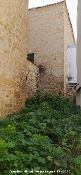 Portada del Callej�n de Santa Mar�a. Solar