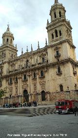 Catedral de Jan. Fachada. 