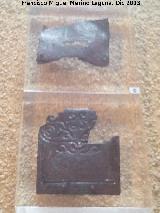 Cstulo. Necrpolis Estacar de Robarinas. Broche de cinturn. Tumba 9. Siglo IV a.C. Museo Arqueolgico de Linares