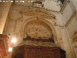 Catedral de Jan. Fachada Interior. Relieve de la Puerta del Clero