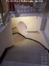 Capilla de los Marqueses de Linares. Escaleras de bajada a la cripta