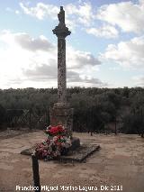 Monumento a la Virgen de la Salud. 