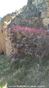 Muralla de Jan. Torren Sur II. Podium de acceso al adarve