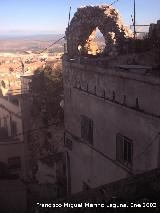 Muralla de Jan. Torren del Arco. 