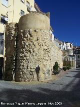 Muralla de Jan. Torren cilndrico de la Carrera de Jess