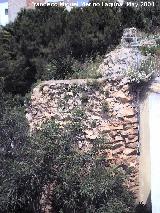 Muralla de Jan. Torren desmochado. 