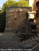 Alhambra. Pilar de Carlos V. 