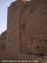 Muralla de Jan. Torren Esquinero. Detalle de las piedras expoliadas