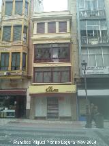 Edificio de la Calle Bernab Soriano n 17. 