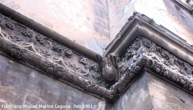 Catedral de Jan. Fachada gtica - Catedral de Jan. Fachada gtica. Tercera grgola por la derecha