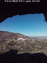 La Guardia de Jan. Vistas de La Guardia desde un abrigo de la Serrezuela