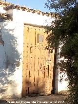 Casera de los Berros. Puerta de clavazn